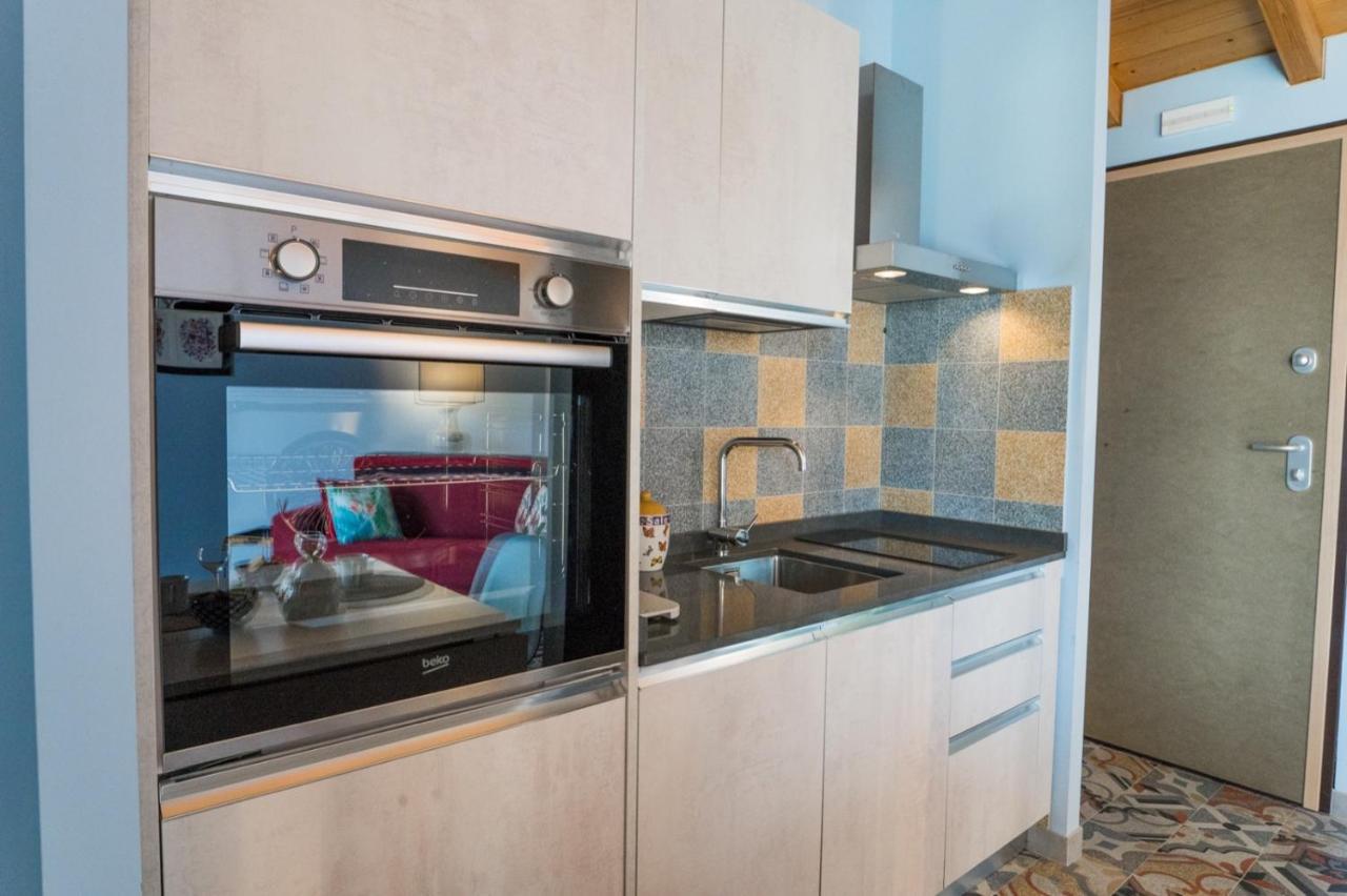 Silvana - Giulia & Michela With Terrace & Parking Apartment